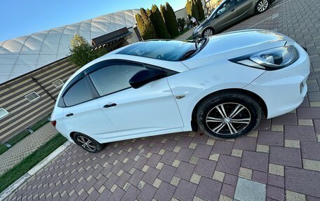 Hyundai Solaris II рестайлинг, 2013 год, 750 000 рублей, 14 фотография