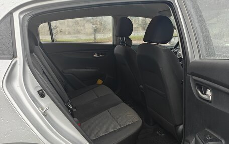 KIA Rio IV, 2017 год, 1 830 000 рублей, 6 фотография