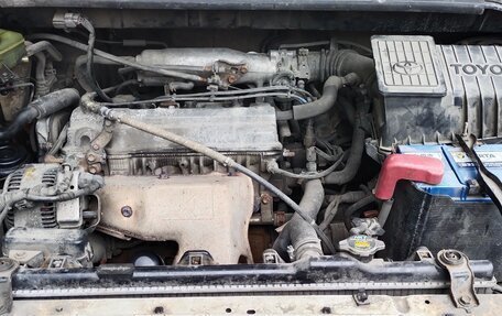 Toyota Ipsum II, 2000 год, 410 000 рублей, 7 фотография