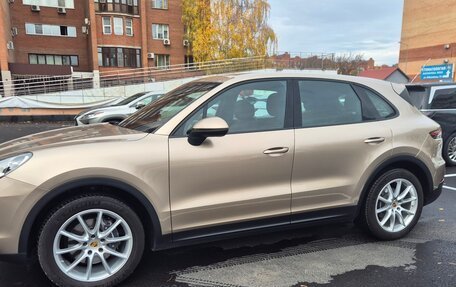 Porsche Cayenne III, 2018 год, 6 490 000 рублей, 2 фотография
