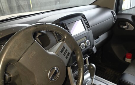 Nissan Navara (Frontier), 2014 год, 2 190 000 рублей, 7 фотография