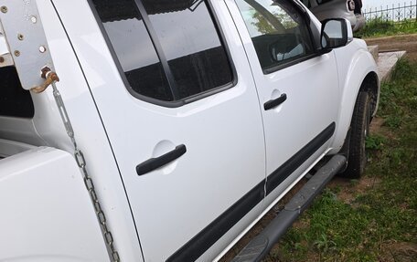 Nissan Navara (Frontier), 2014 год, 2 190 000 рублей, 4 фотография