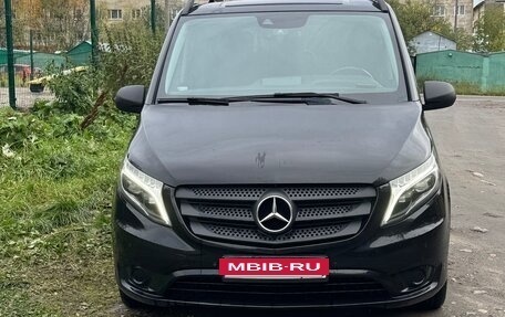 Mercedes-Benz Vito, 2019 год, 3 659 000 рублей, 2 фотография