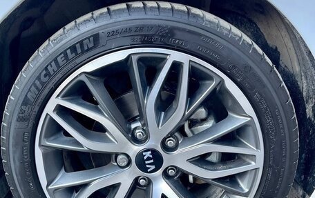 Hyundai Elantra VI рестайлинг, 2019 год, 1 780 000 рублей, 12 фотография