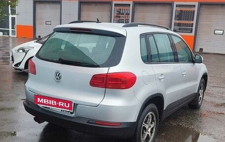 Volkswagen Tiguan I, 2011 год, 1 020 000 рублей, 12 фотография