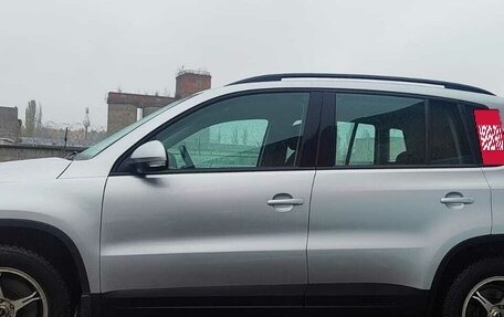 Volkswagen Tiguan I, 2011 год, 1 020 000 рублей, 10 фотография