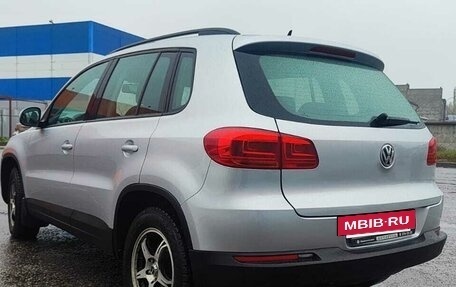 Volkswagen Tiguan I, 2011 год, 1 020 000 рублей, 14 фотография