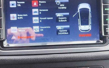 Volkswagen Tiguan I, 2011 год, 1 020 000 рублей, 28 фотография