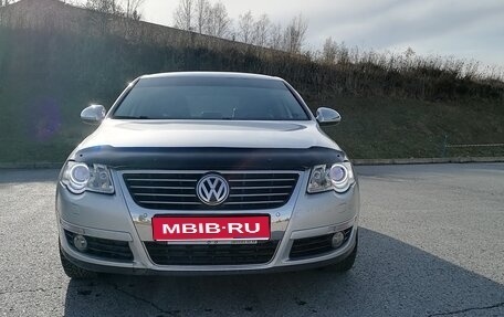 Volkswagen Passat B6, 2006 год, 850 000 рублей, 1 фотография