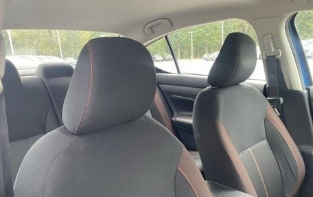 Nissan Versa, 2022 год, 1 099 999 рублей, 10 фотография