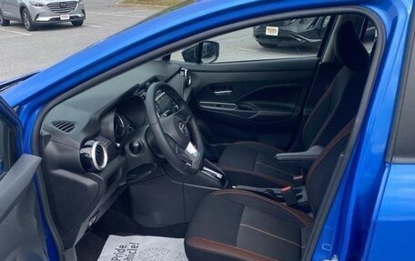 Nissan Versa, 2022 год, 1 099 999 рублей, 9 фотография