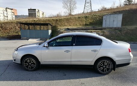 Volkswagen Passat B6, 2006 год, 850 000 рублей, 3 фотография