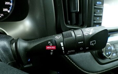 Toyota RAV4, 2016 год, 2 472 000 рублей, 15 фотография