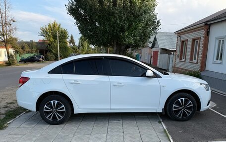 Chevrolet Cruze II, 2012 год, 700 000 рублей, 2 фотография
