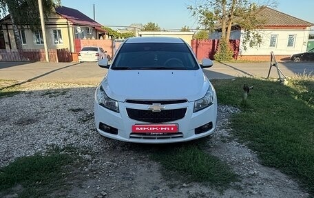 Chevrolet Cruze II, 2012 год, 700 000 рублей, 4 фотография