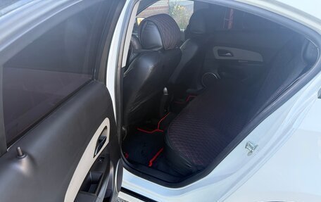 Chevrolet Cruze II, 2012 год, 700 000 рублей, 8 фотография