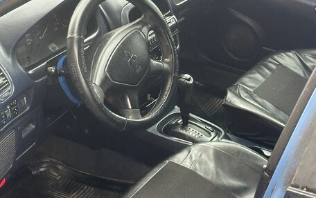 Mitsubishi Carisma I, 2001 год, 135 000 рублей, 6 фотография