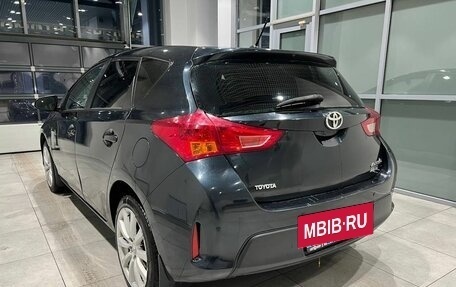 Toyota Auris II, 2013 год, 950 000 рублей, 8 фотография
