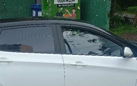 Hyundai Solaris II рестайлинг, 2015 год, 435 000 рублей, 4 фотография