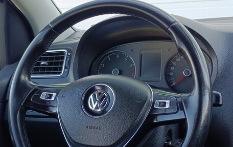 Volkswagen Polo VI (EU Market), 2017 год, 1 090 000 рублей, 22 фотография