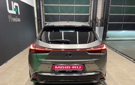 Lexus UX I, 2019 год, 3 100 000 рублей, 6 фотография