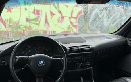 BMW 5 серия, 1989 год, 450 000 рублей, 9 фотография