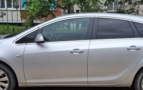 Opel Astra J, 2012 год, 1 100 000 рублей, 2 фотография