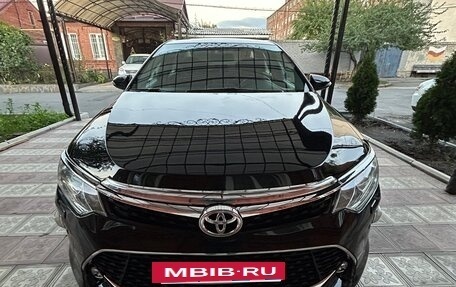 Toyota Camry, 2015 год, 2 030 000 рублей, 3 фотография