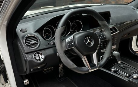 Mercedes-Benz C-Класс AMG, 2013 год, 4 600 000 рублей, 13 фотография