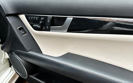 Mercedes-Benz C-Класс AMG, 2013 год, 4 600 000 рублей, 11 фотография