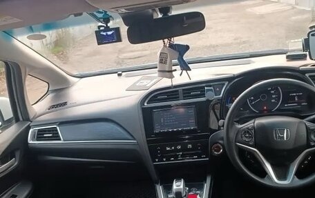 Honda Shuttle II, 2019 год, 1 350 000 рублей, 14 фотография