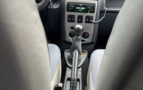 Renault Logan I, 2007 год, 310 000 рублей, 26 фотография