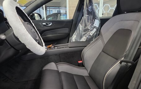 Volvo XC60 II, 2025 год, 6 000 000 рублей, 9 фотография
