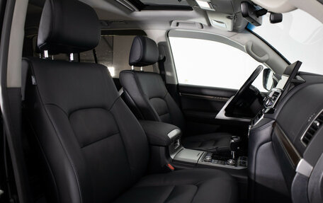 Toyota Land Cruiser 200, 2015 год, 5 299 000 рублей, 12 фотография