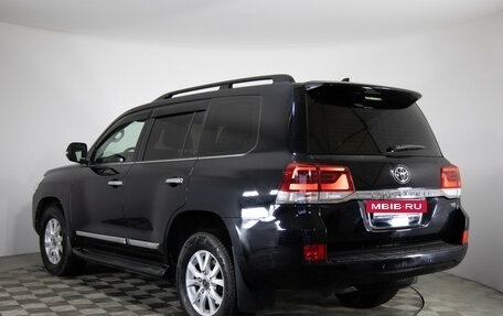 Toyota Land Cruiser 200, 2015 год, 5 299 000 рублей, 7 фотография