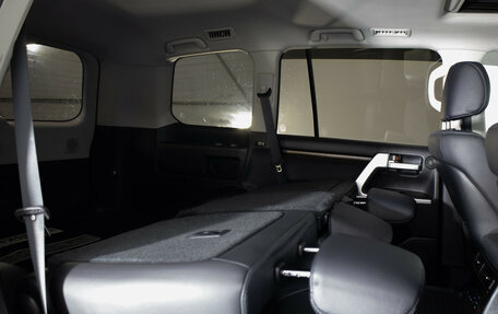 Toyota Land Cruiser 200, 2015 год, 5 299 000 рублей, 16 фотография