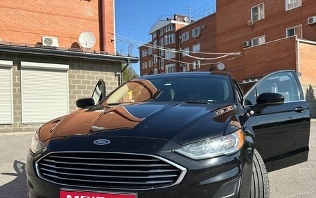 Ford Fusion (North America) II, 2020 год, 1 860 000 рублей, 1 фотография