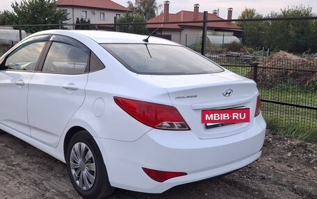 Hyundai Solaris II рестайлинг, 2016 год, 580 000 рублей, 3 фотография