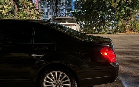 Mercedes-Benz S-Класс, 2010 год, 1 399 999 рублей, 12 фотография