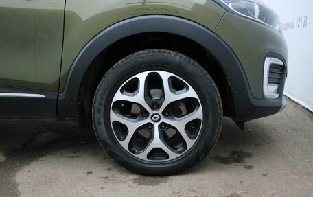 Renault Kaptur I рестайлинг, 2017 год, 1 499 000 рублей, 8 фотография