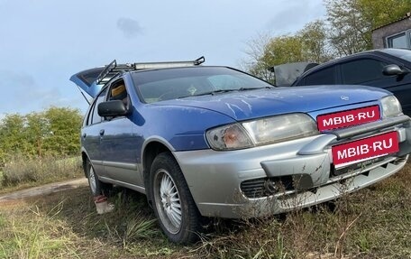 Nissan Lucino, 1996 год, 265 000 рублей, 1 фотография