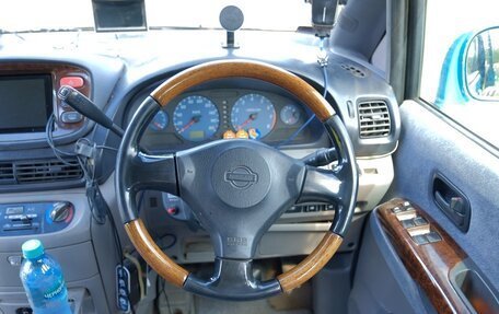 Nissan Serena II, 2000 год, 460 000 рублей, 21 фотография