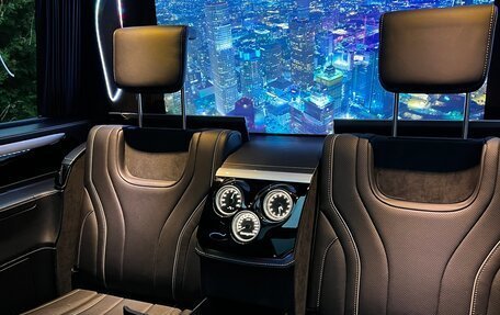 Mercedes-Benz V-Класс, 2019 год, 13 900 000 рублей, 18 фотография