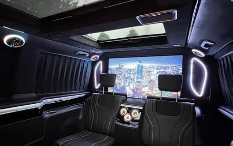 Mercedes-Benz V-Класс, 2019 год, 13 900 000 рублей, 20 фотография