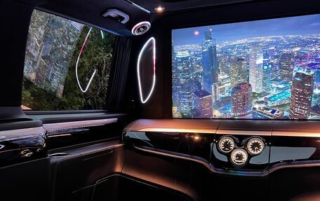 Mercedes-Benz V-Класс, 2019 год, 13 900 000 рублей, 21 фотография