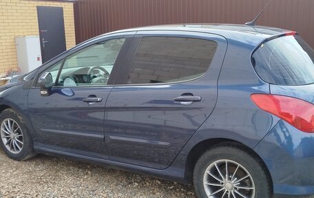 Peugeot 308 II, 2008 год, 380 000 рублей, 2 фотография