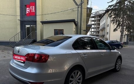 Volkswagen Jetta VI, 2014 год, 1 275 000 рублей, 5 фотография