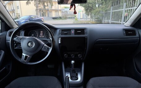 Volkswagen Jetta VI, 2014 год, 1 275 000 рублей, 10 фотография