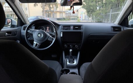 Volkswagen Jetta VI, 2014 год, 1 275 000 рублей, 16 фотография