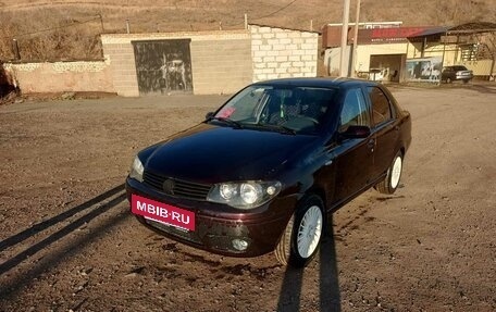 Fiat Albea I рестайлинг, 2010 год, 400 000 рублей, 2 фотография